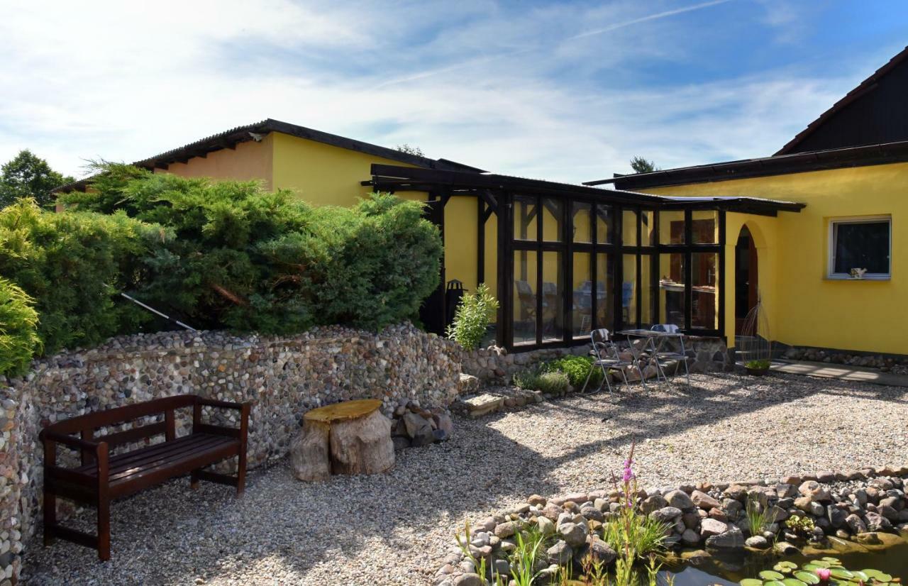 Ferienhaus "Am Gutspark" Alt Tucheband Dış mekan fotoğraf